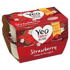 Organic strawberry yoghurt  4 x 110 g